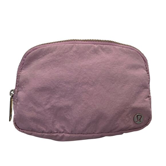 Lululemon Athletica Nylon Belt Bag Pink - Picture 2 of 13